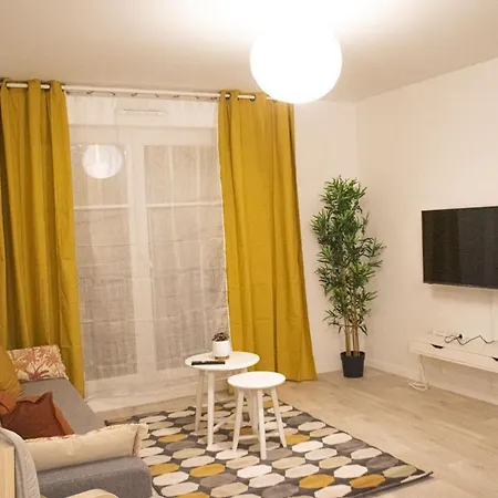 Superbe Appartement Entre Paris Et Disneyland Gagny Exterior photo